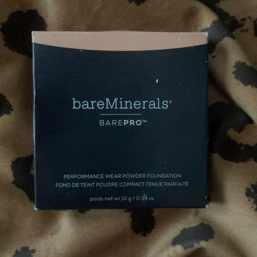 BareMinerals: Silk 14 - Performance wear powder foundation